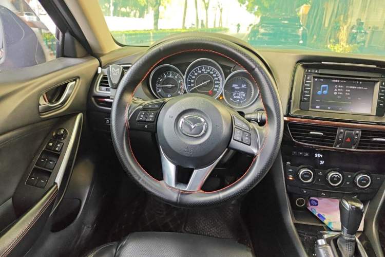 Used Mazda Atenza 2014 2.5L Blue Sky Prestige Edition Steering Wheel