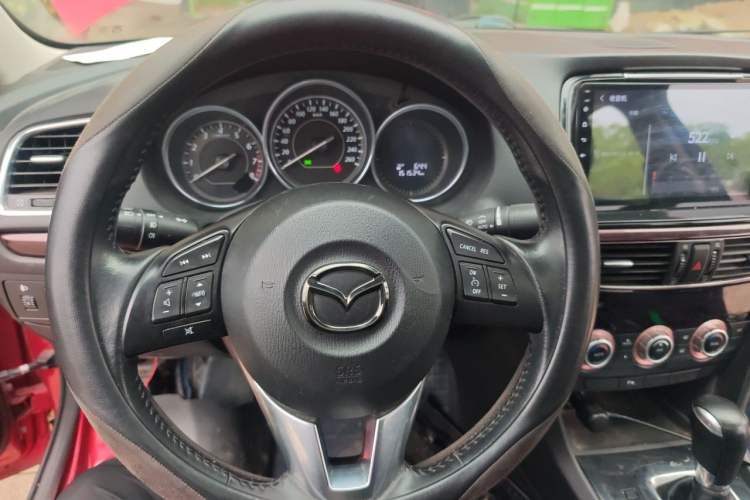 Used Mazda Atenza 2014 2.0L Blue Sky Luxury Edition Steering Wheel