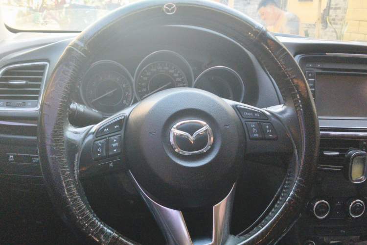 Used Mazda Atenza 2014 2.0L Blue Sky Luxury Edition Steering Wheel