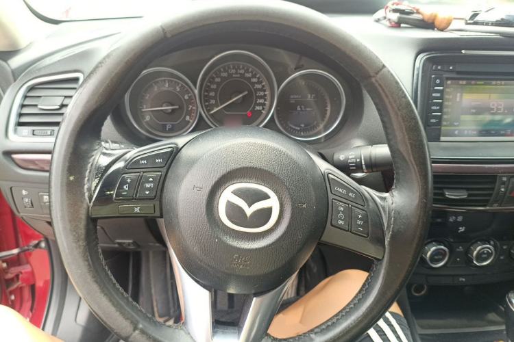Used Mazda Atenza 2014 2.0L Blue Sky Luxury Edition Steering Wheel