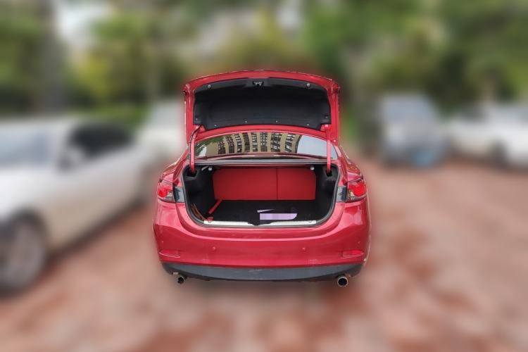 Used Mazda Atenza 2014 2.0L Blue Sky Luxury Edition Trunk