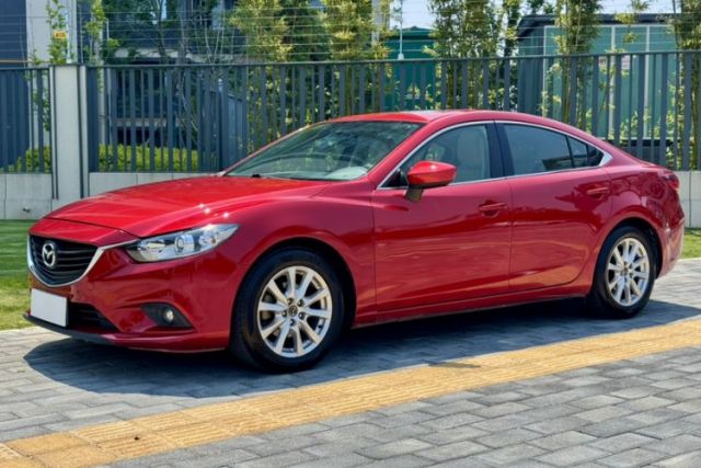 Ojetý Mazda Atenza 2014 2.0L Blue Sky Luxury Edition