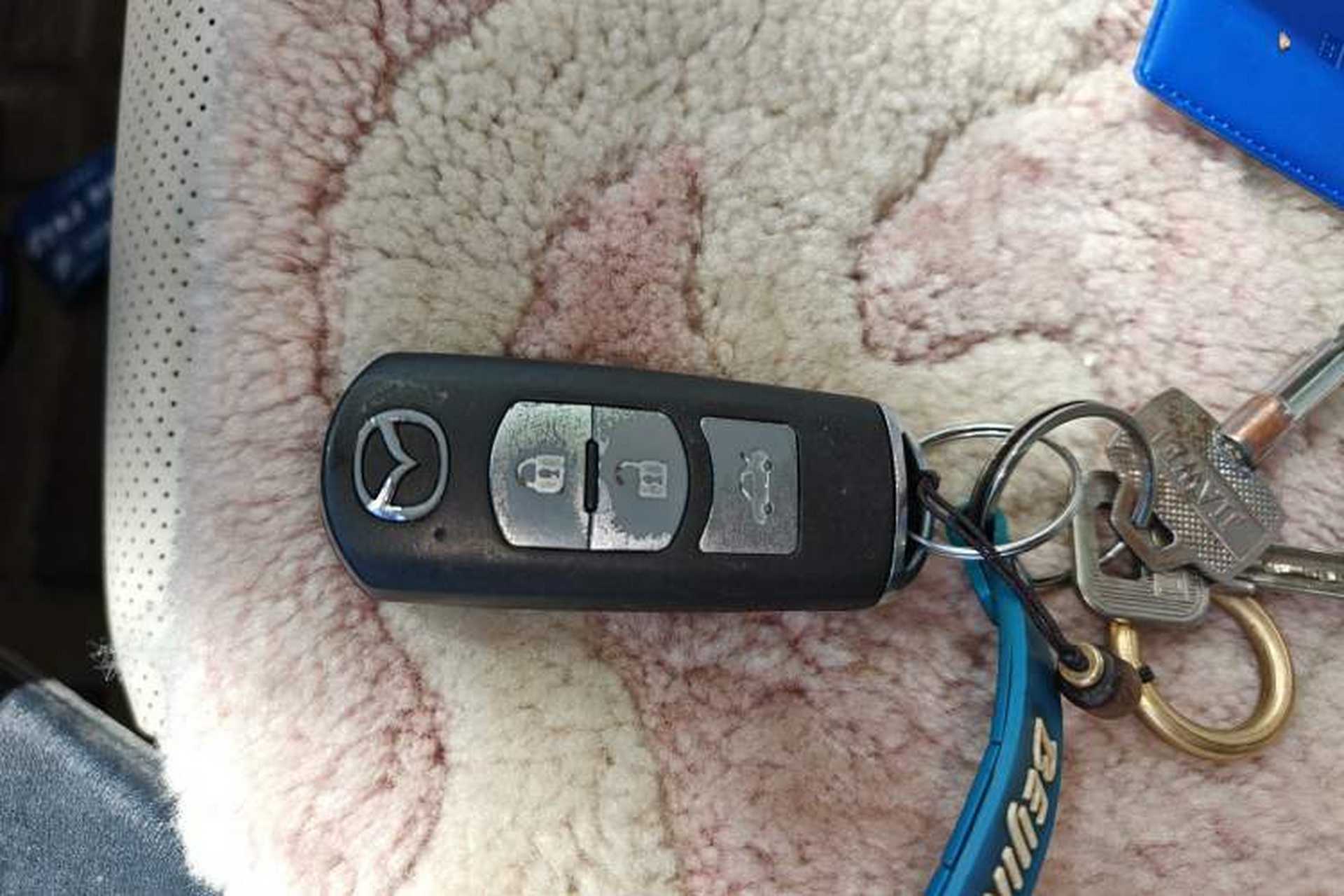 Used Mazda Atenza 2014 2.0L Blue Sky Luxury Edition Vehicle Key