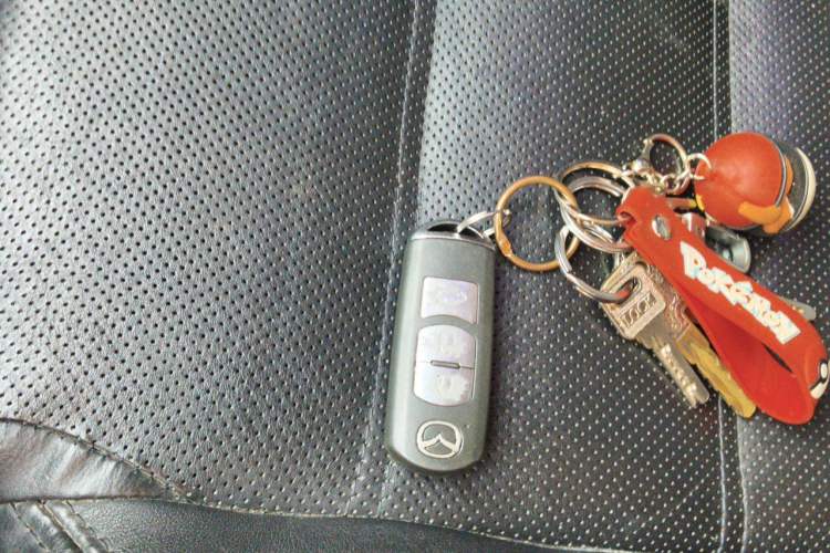 Used Mazda Atenza 2014 2.0L Blue Sky Luxury Edition Vehicle Key