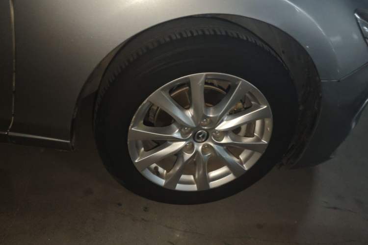 Used Mazda Atenza 2014 2.0L Blue Sky Fashion Edition Exterior 4