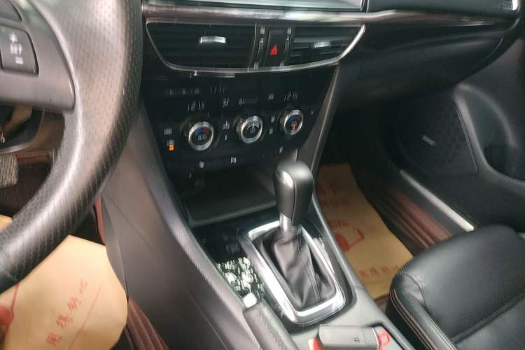 Used Mazda Atenza 2014 2.5L Sky Blue Supreme Edition Gear Lever