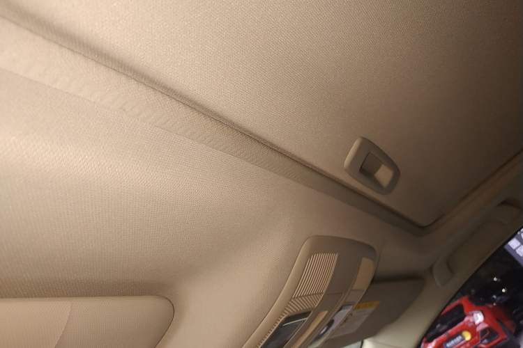 Used Mazda Atenza 2014 2.5L Sky Blue Supreme Edition Headliner