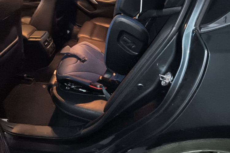 Used Mazda Atenza 2014 2.5L Blue Sky Prestige Edition Left Rear Seat