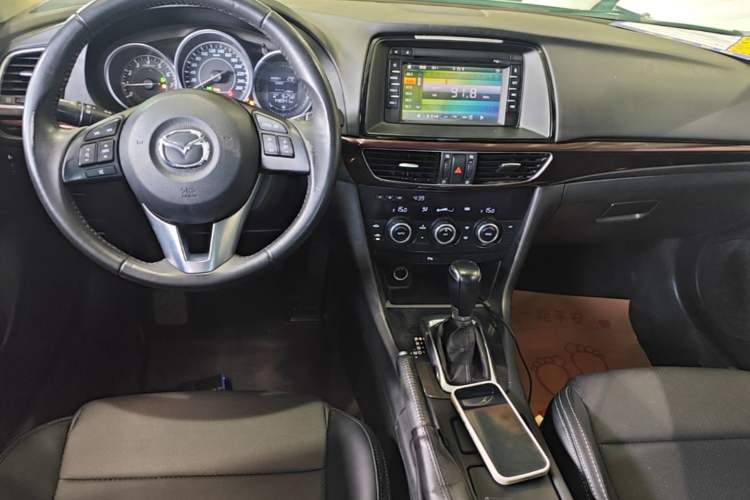 Used Mazda Atenza 2014 2.0L Blue Sky Luxury Edition Audio And AC Panel