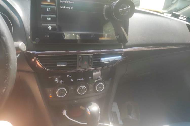 Used Mazda Atenza 2014 2.0L Blue Sky Luxury Edition Audio And AC Panel