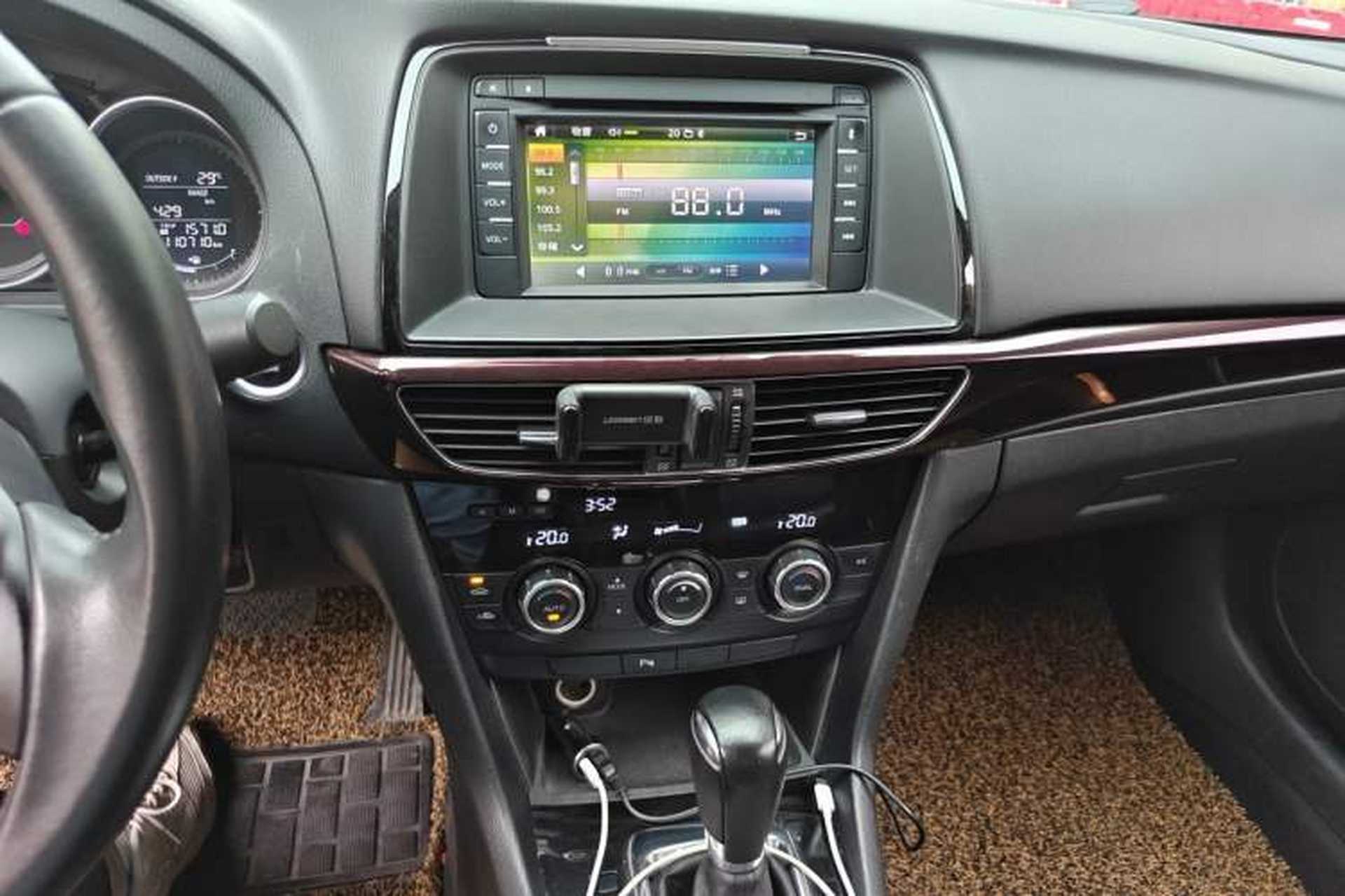 Used Mazda Atenza 2014 2.0L Blue Sky Luxury Edition Audio And AC Panel