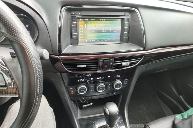 Used Mazda Atenza 2014 2.5L Blue Sky Prestige Edition Audio And AC Panel