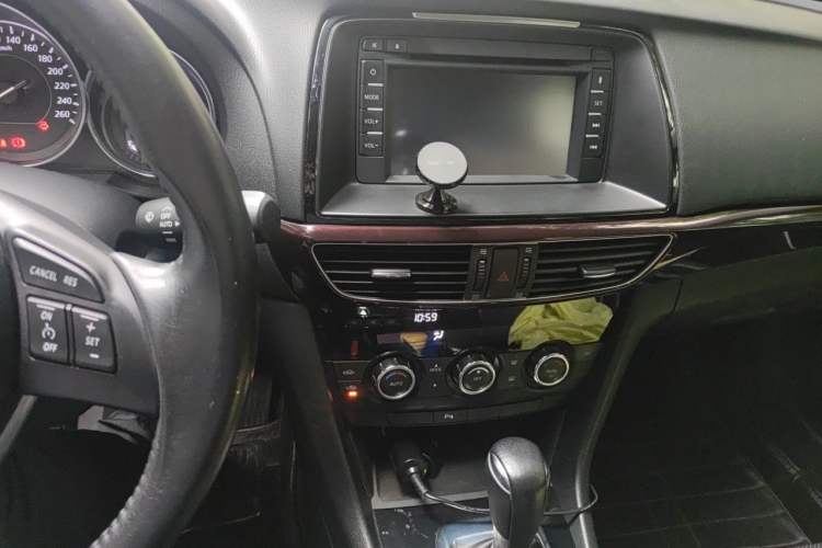 Used Mazda Atenza 2014 2.0L Blue Sky Luxury Edition Audio And AC Panel