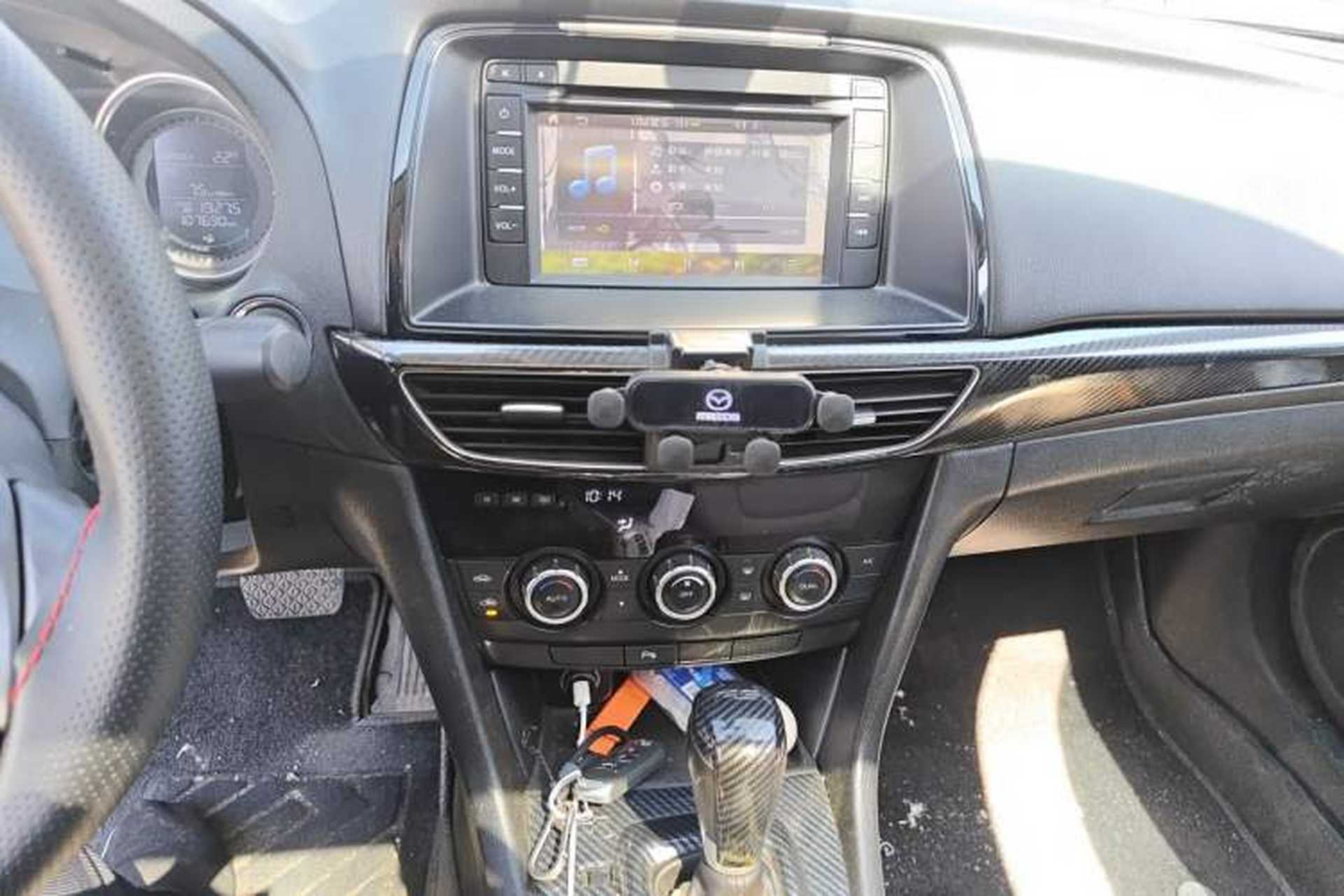 Used Mazda Atenza 2014 2.0L Blue Sky Luxury Edition Audio And AC Panel