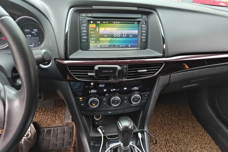 Used Mazda Atenza 2014 2.0L Blue Sky Luxury Edition Audio And AC Panel