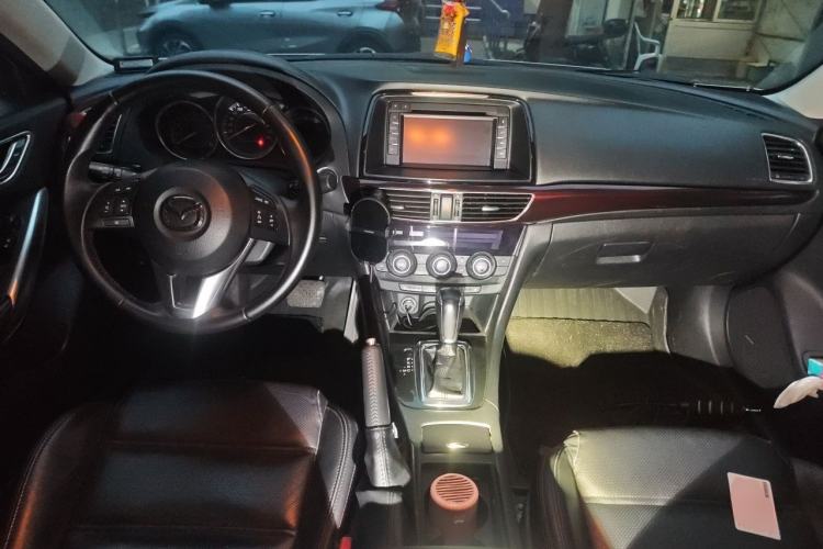 Used Mazda Atenza 2014 2.5L Blue Sky Prestige Edition Center Console
