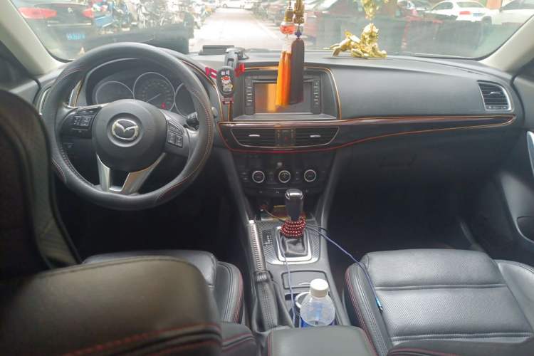 Used Mazda Atenza 2014 2.5L Blue Sky Prestige Edition Center Console