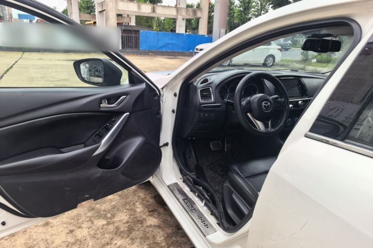 Used Mazda Atenza 2014 2.0L Blue Sky Fashion Edition Driver Seat