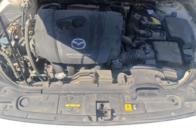 Used Mazda Atenza 2014 2.5L Blue Sky Prestige Edition Engine Bay