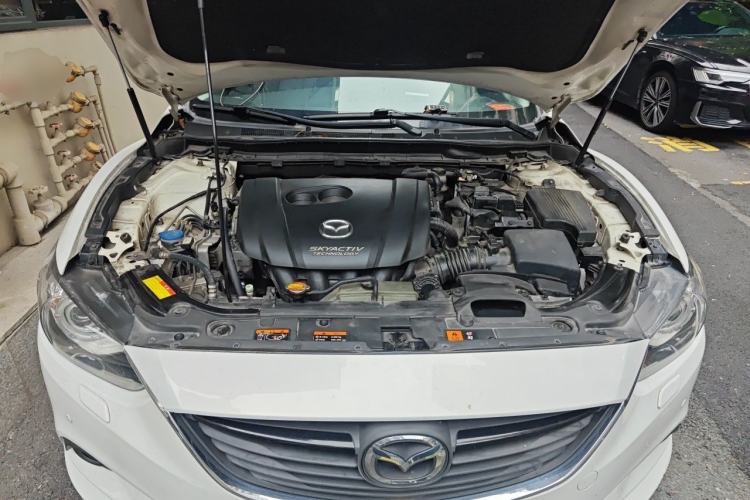 Used Mazda Atenza 2014 2.5L Sky Blue Supreme Edition Engine Bay