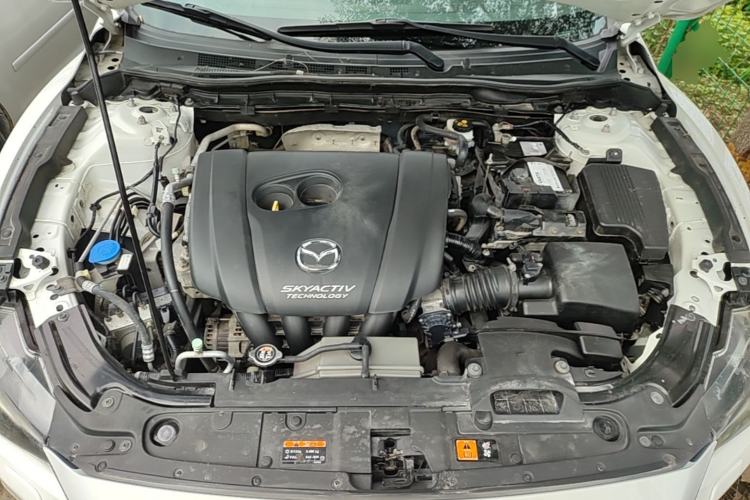 Used Mazda Atenza 2014 2.5L Blue Sky Prestige Edition Engine Bay