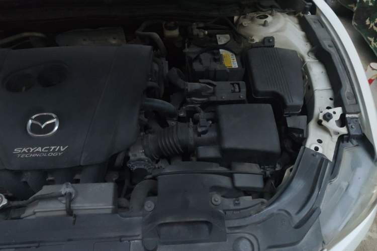 Used Mazda Atenza 2014 2.5L Blue Sky Prestige Edition Engine Bay Left