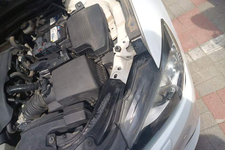 Used Mazda Atenza 2014 2.5L Blue Sky Prestige Edition Engine Bay Left
