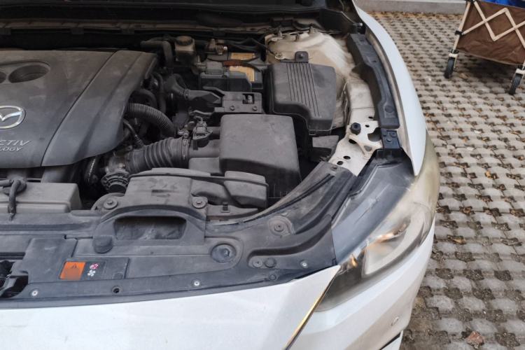 Used Mazda Atenza 2014 2.0L Blue Sky Deluxe Edition Engine Bay Left