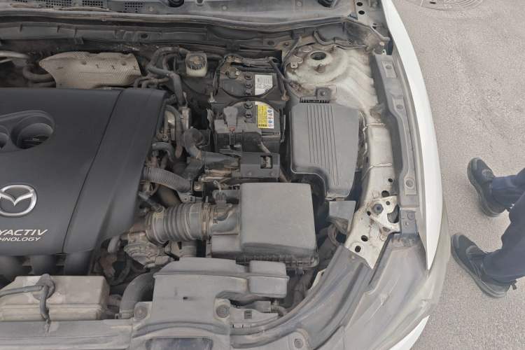 Used Mazda Atenza 2014 2.5L Blue Sky Prestige Edition Engine Bay Left