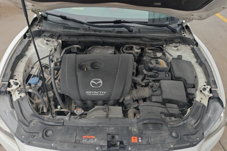 Used Mazda Atenza 2014 2.0L Blue Sky Fashion Edition Engine Bay