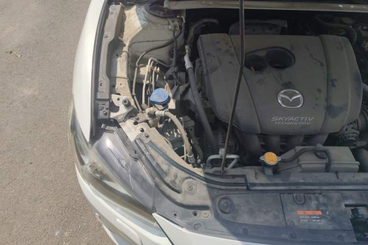Used Mazda Atenza 2014 2.5L Blue Sky Prestige Edition Engine Bay Right