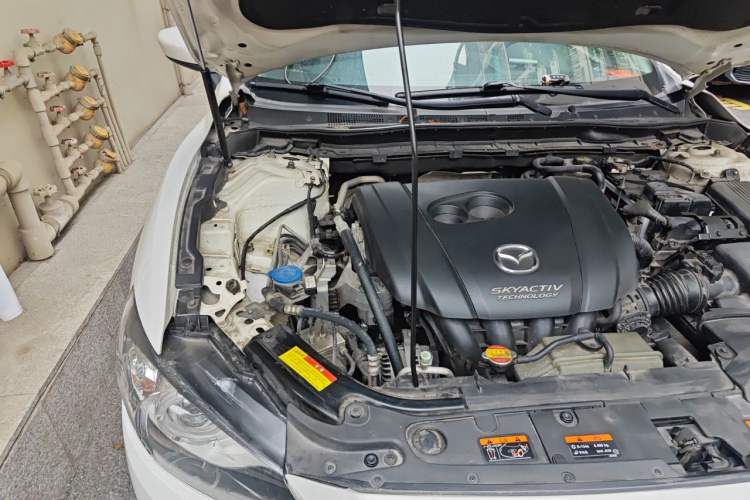 Used Mazda Atenza 2014 2.5L Sky Blue Supreme Edition Engine Bay Right