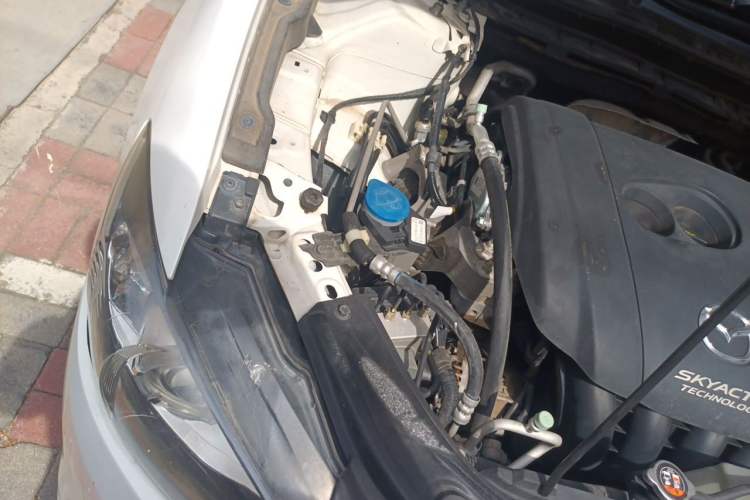 Used Mazda Atenza 2014 2.5L Blue Sky Prestige Edition Engine Bay Right