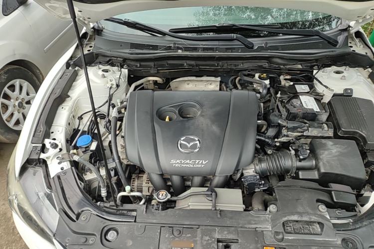 Used Mazda Atenza 2014 2.5L Blue Sky Prestige Edition Engine Bay Right