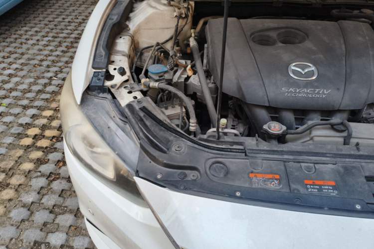 Used Mazda Atenza 2014 2.0L Blue Sky Deluxe Edition Engine Bay Right