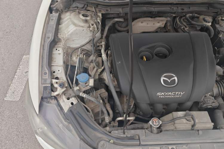 Used Mazda Atenza 2014 2.5L Blue Sky Prestige Edition Engine Bay Right