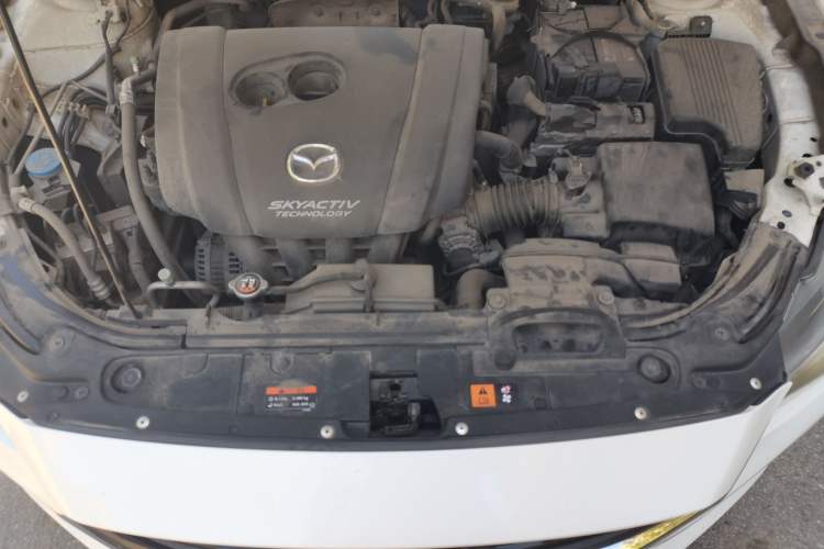 Used Mazda Atenza 2014 2.0L Blue Sky Luxury Edition Engine Bay