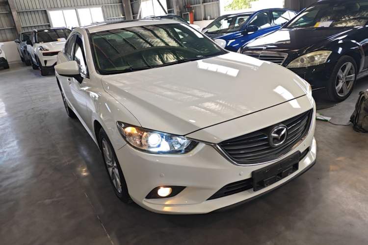 Used Mazda Atenza 2014 2.0L Blue Sky Luxury Edition Front Right 45 Deg