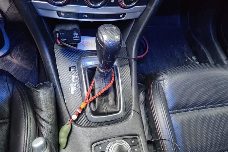 Used Mazda Atenza 2014 2.5L Blue Sky Prestige Edition Gear Lever