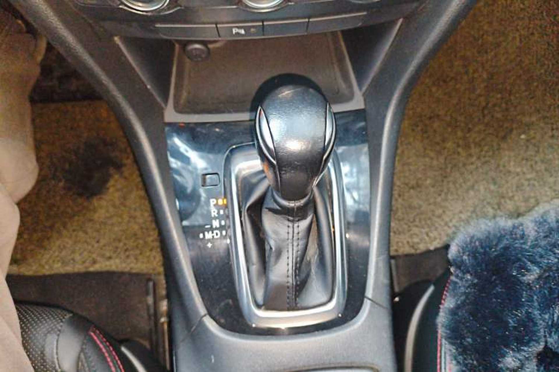 Used Mazda Atenza 2014 2.0L Blue Sky Luxury Edition Gear Lever