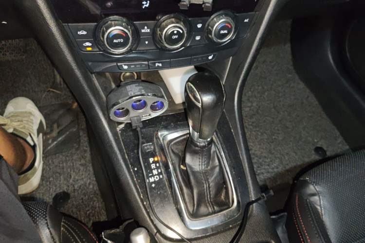 Used Mazda Atenza 2014 2.5L Blue Sky Prestige Edition Gear Lever