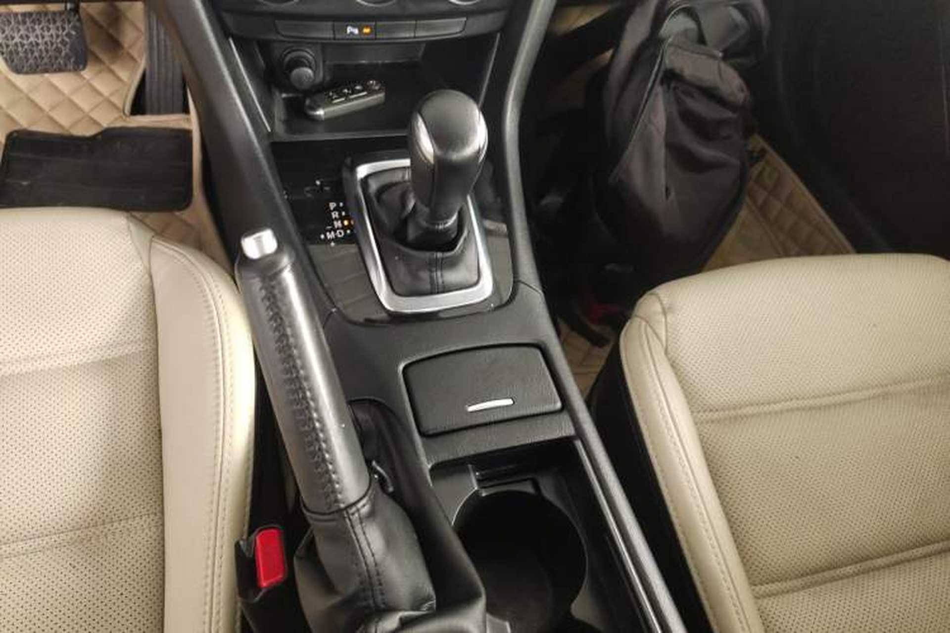 Used Mazda Atenza 2014 2.0L Blue Sky Luxury Edition Gear Lever