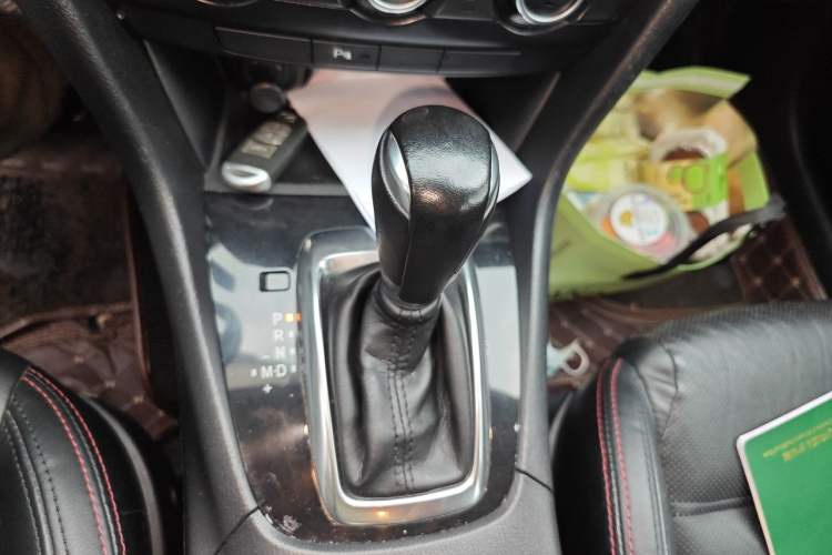 Used Mazda Atenza 2014 2.0L Blue Sky Luxury Edition Gear Lever