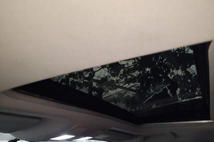 Used Mazda Atenza 2014 2.0L Blue Sky Luxury Edition Headliner