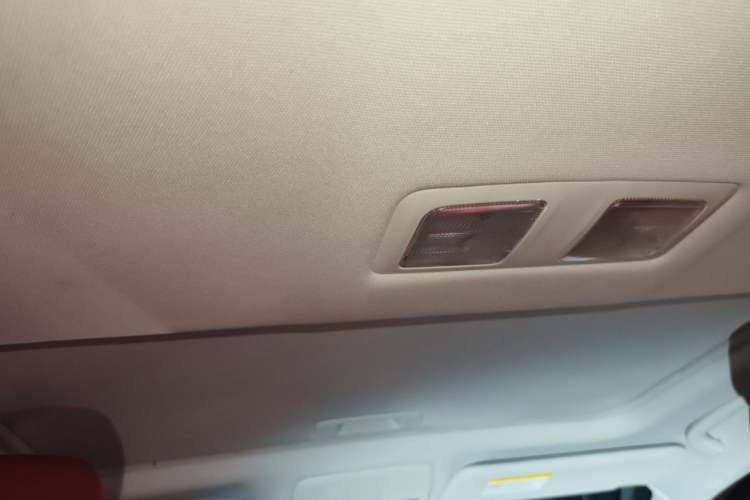 Used Mazda Atenza 2014 2.0L Blue Sky Deluxe Edition Headliner
