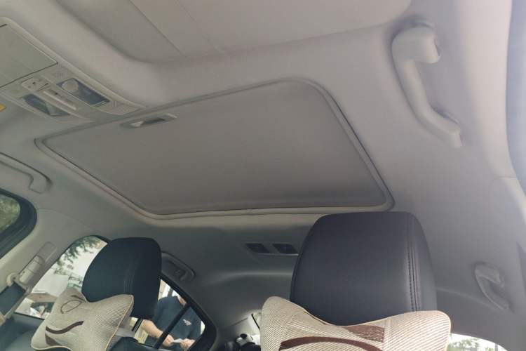 Used Mazda Atenza 2014 2.0L Blue Sky Luxury Edition Headliner