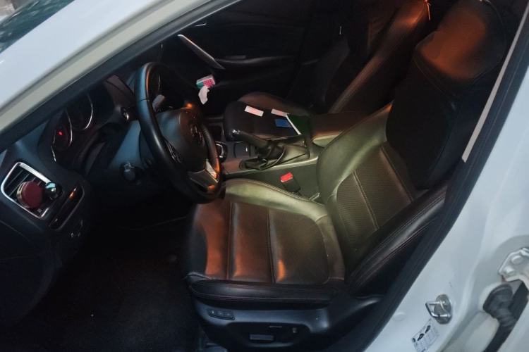 Used Mazda Atenza 2014 2.5L Blue Sky Prestige Edition Left Front Seat