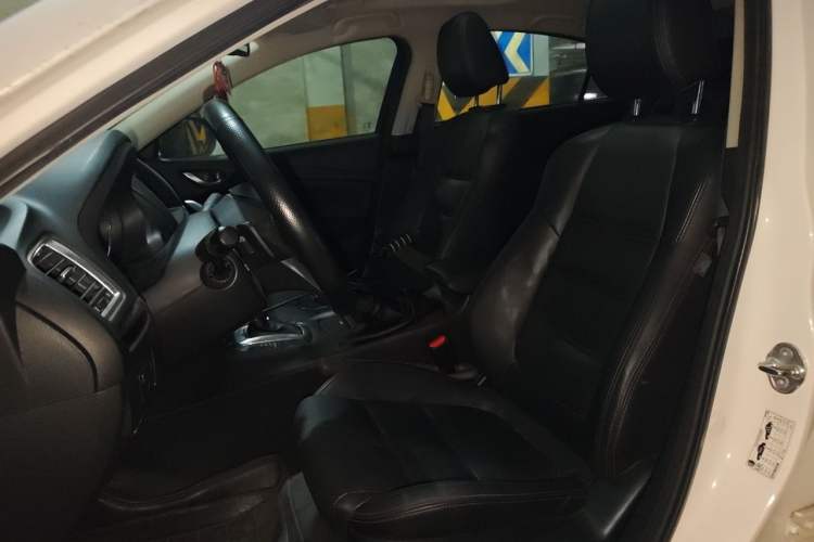 Used Mazda Atenza 2014 2.5L Blue Sky Prestige Edition Left Front Seat