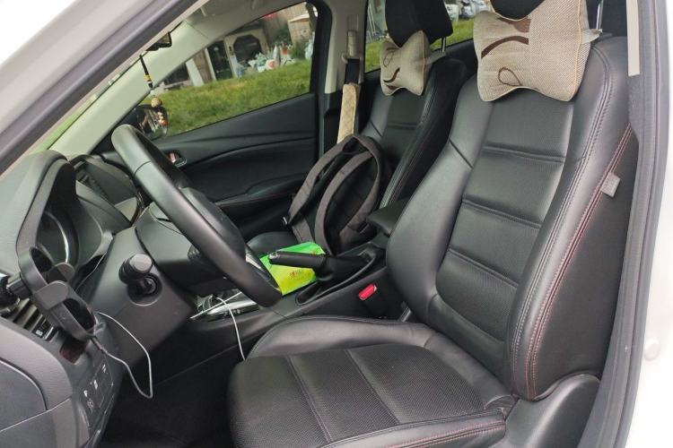 Used Mazda Atenza 2014 2.0L Blue Sky Luxury Edition Left Front Seat