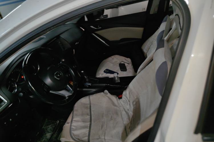 Used Mazda Atenza 2014 2.0L Blue Sky Luxury Edition Left Front Seat